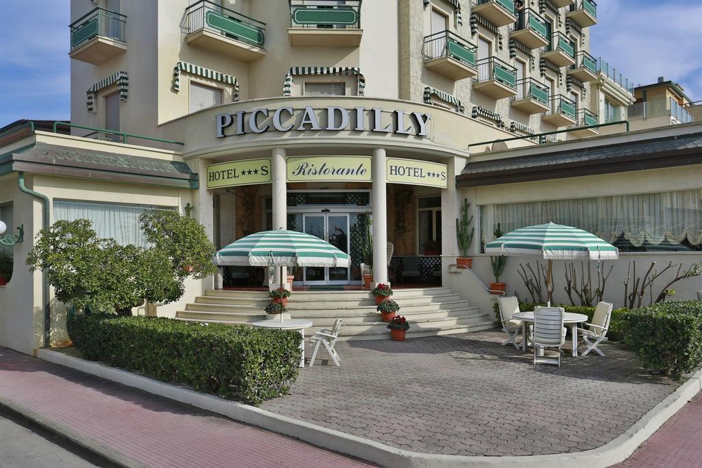 Hotel Piccadilly Lido di Camaiore Ngoại thất bức ảnh